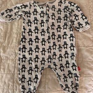 Magnetic Me Dancing Bear Onesie (0-3 Months)